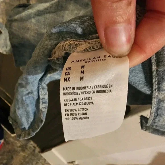 NWT American Eagle oversized button up - Picture 6 of 6